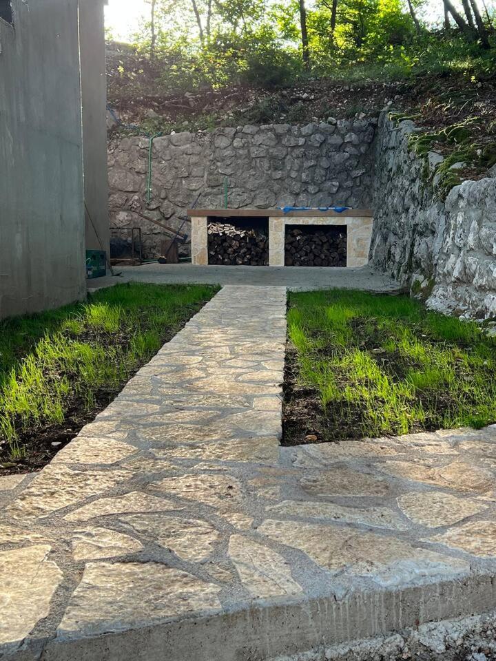 Vikendica Silenzio דירה סטינג'ה